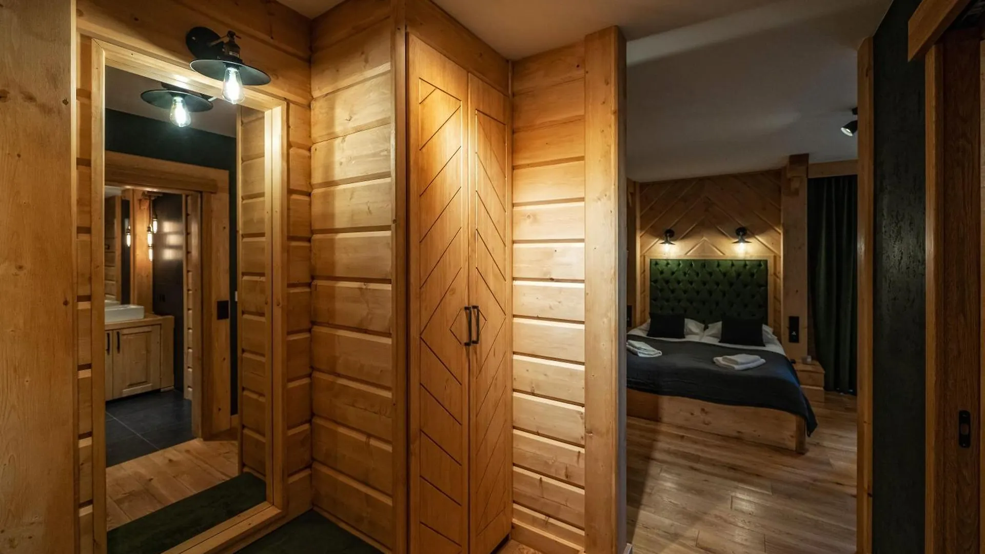 Mountain Shelter Apartments Zakopane 0*,  Polska