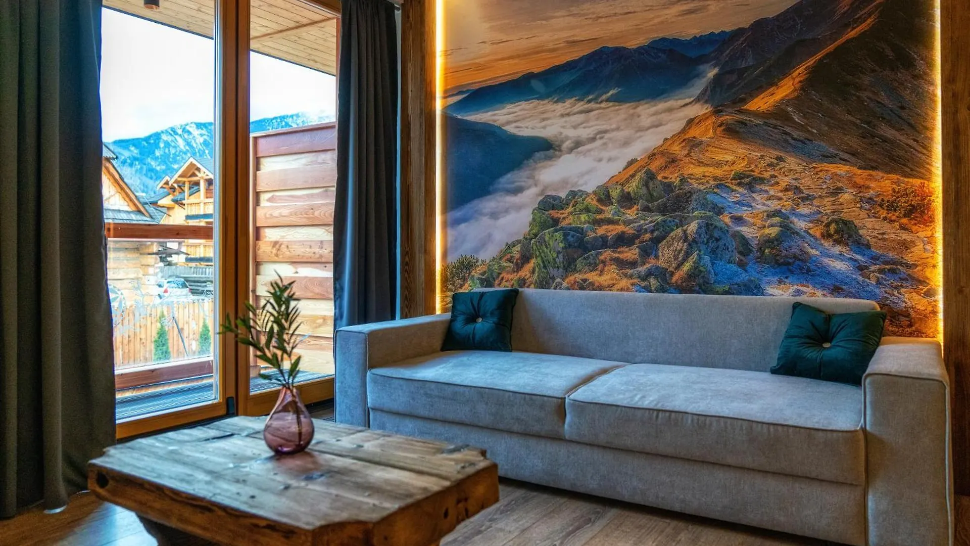 Mountain Shelter Apartments Zakopane